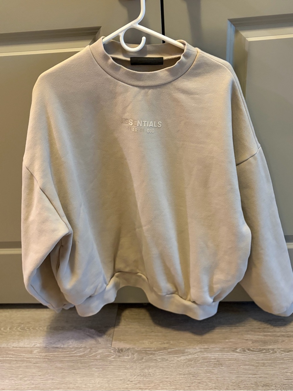 Essentials Men’s Crewneck - Size L